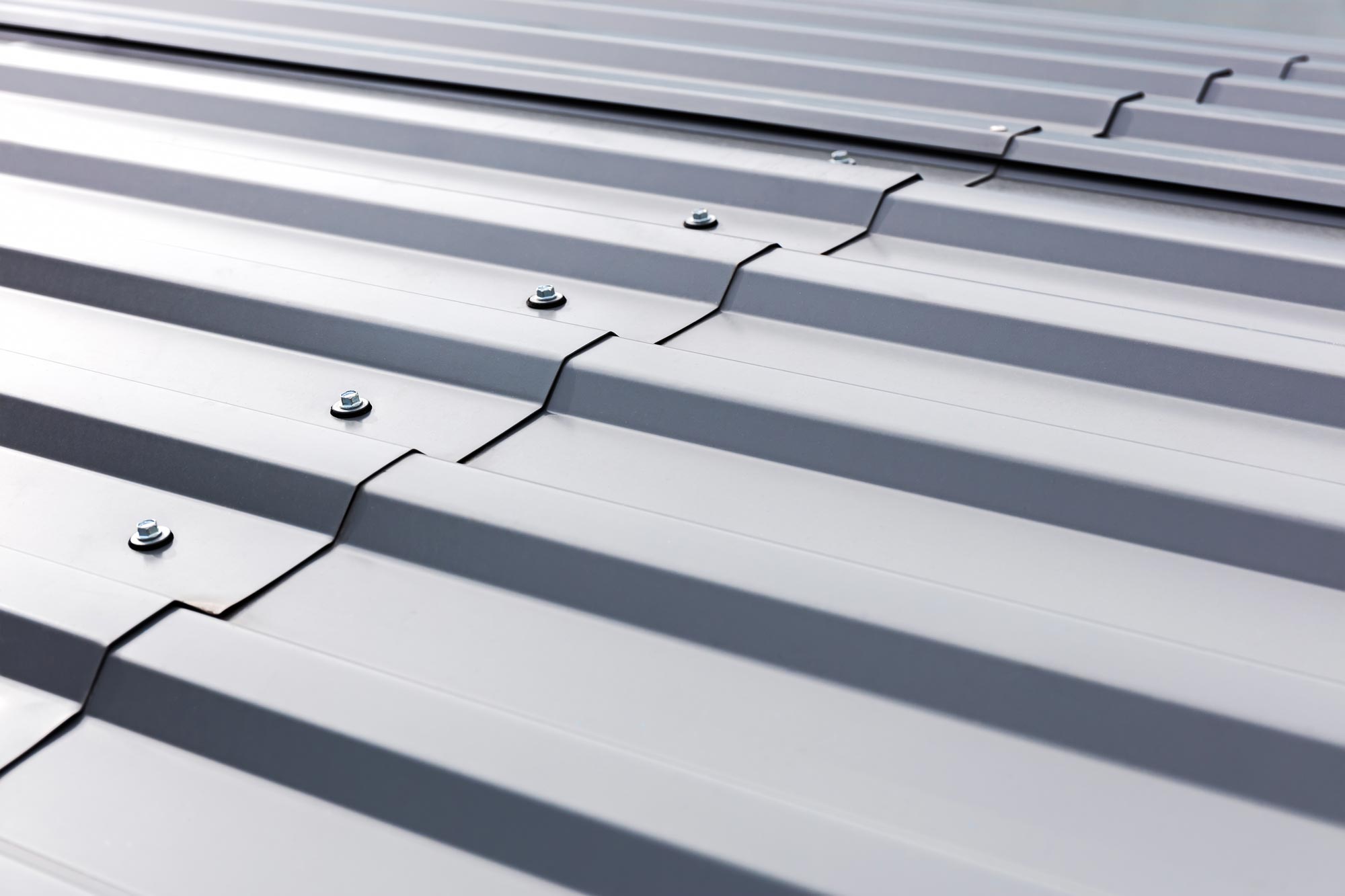 metal roofing and cladding contractor