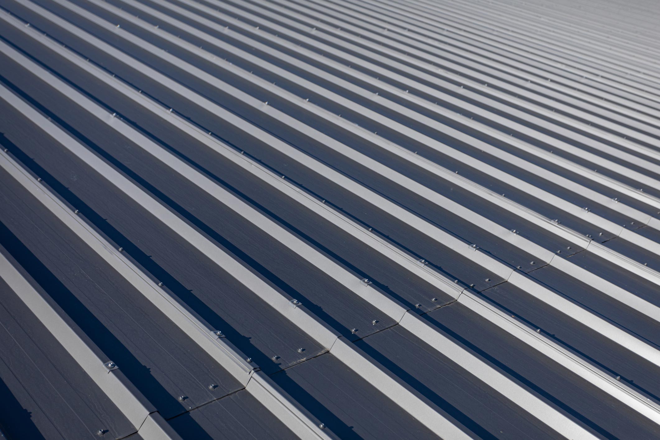 Industrial roofing services