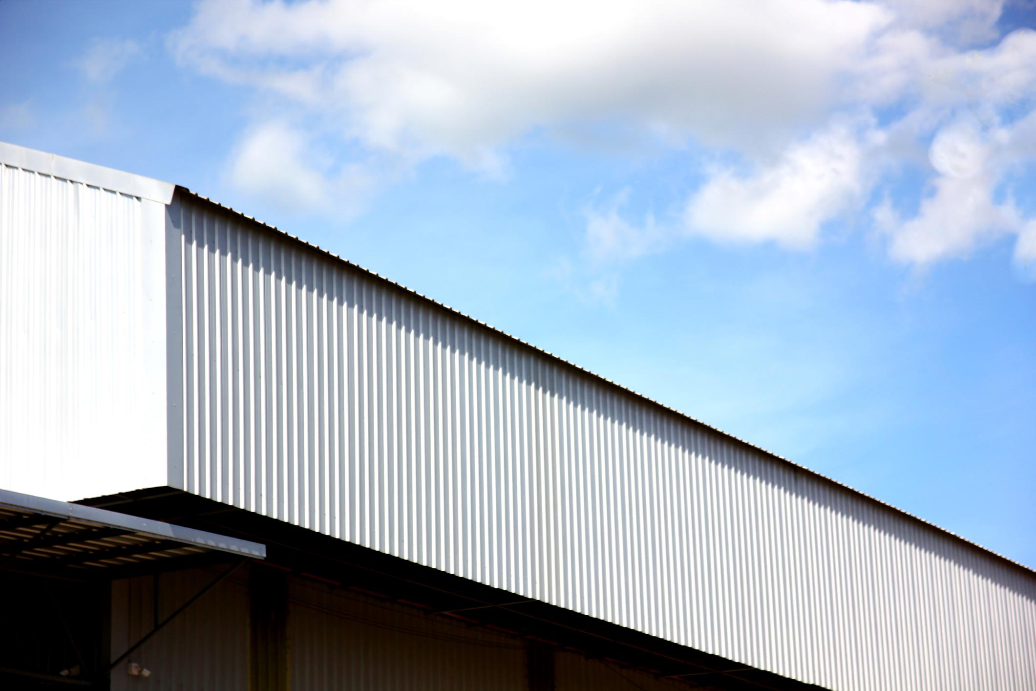 Industrial roofing services
